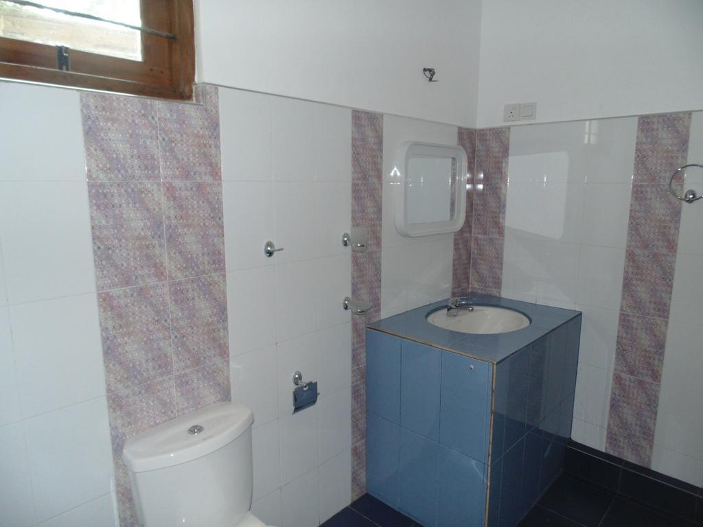 White Eagle Hotel Sigirija Zewnętrze zdjęcie